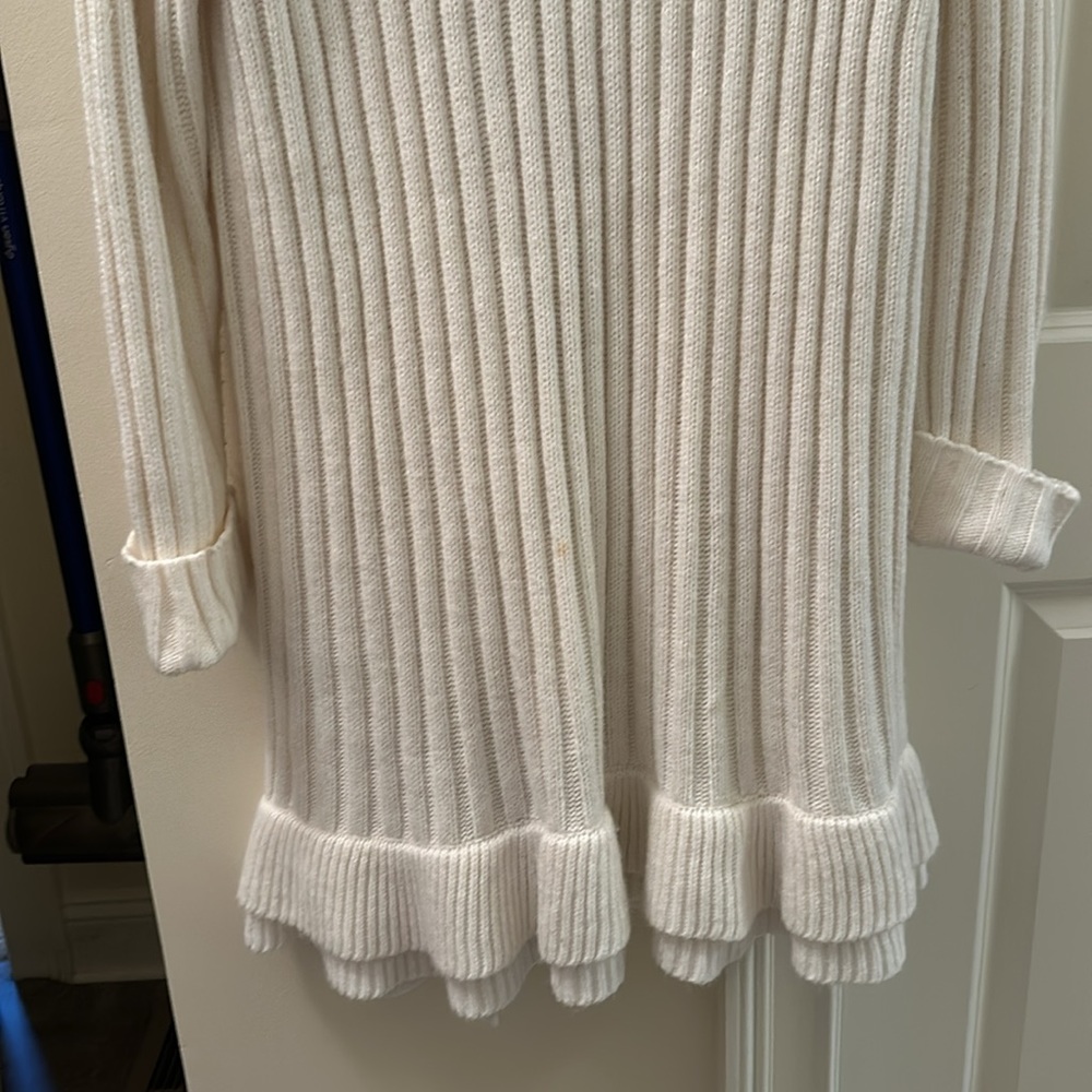Alfani ivory sweater with faux fur trim, size 2X - Picture 7 of 11